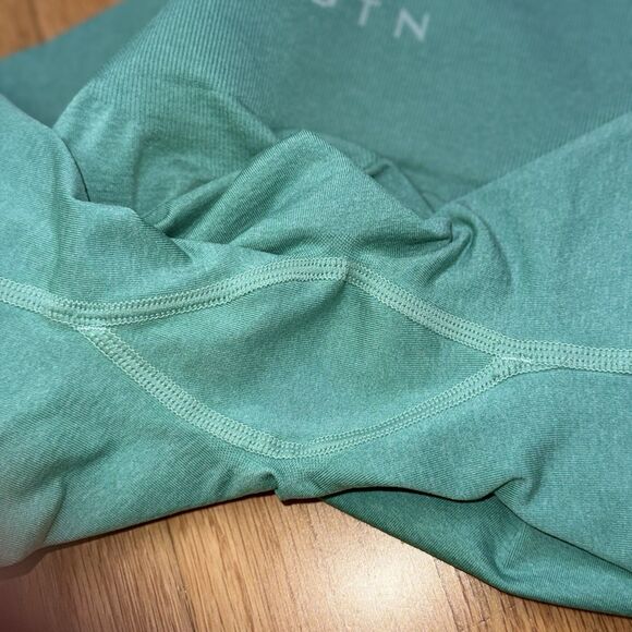 NVGTN Contour Seamless Shorts Biker High-Waisted Compression Turquoise Green M - Picture 9 of 10